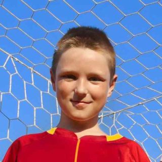 https://uniliga.de/wp-content/uploads/2017/11/testimonials_05-320x320.jpg